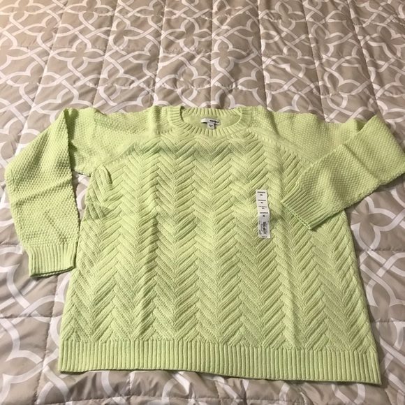 Lattice Front Raglan Crewneck Sweater - Picture 2 of 6